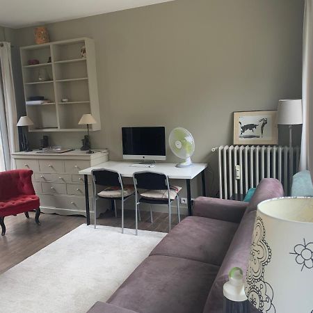 Porte Maillot-Charming And Calm Studio At Neuilly Экстерьер фото