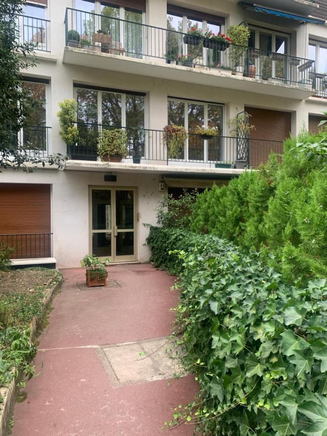 Porte Maillot-Charming And Calm Studio At Neuilly Экстерьер фото